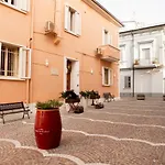 Casa Isabella Bed & Breakfast