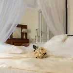 Casa Isabella Bed & Breakfast