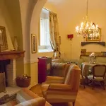 Casa Isabella Bed & Breakfast