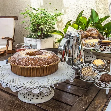 Casa Isabella Bed & Breakfast